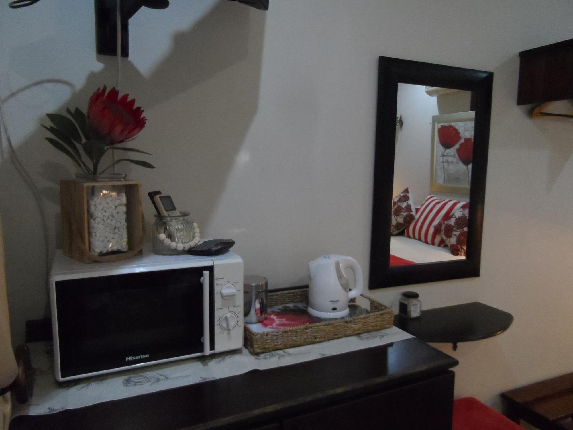 A Cherry Lane Self Catering And B&B Блумфонтейн Экстерьер фото