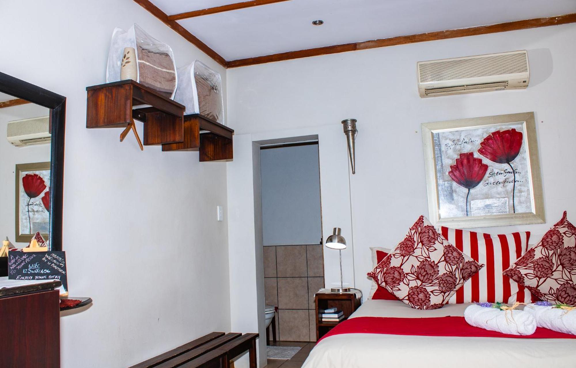 A Cherry Lane Self Catering And B&B Блумфонтейн Экстерьер фото